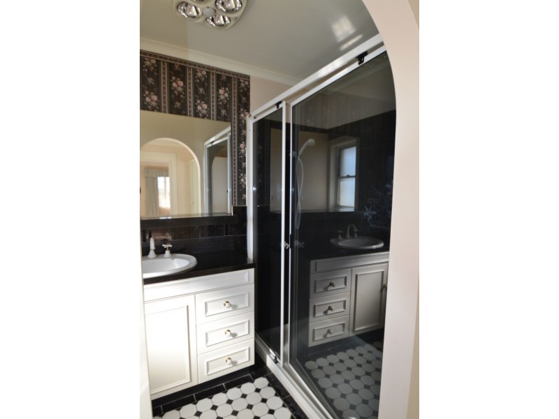 47 Floreat Crescent, Trevallyn TAS 7250