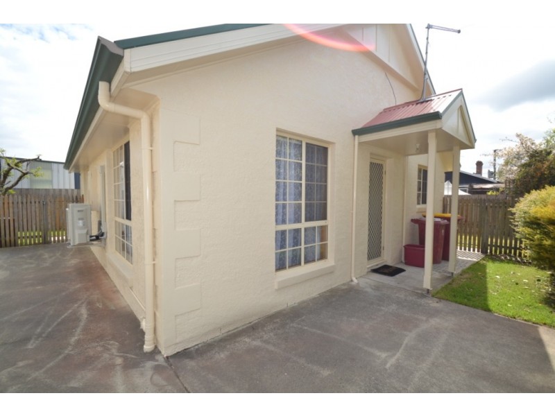 2/4 Doolan Street, Invermay TAS 7248