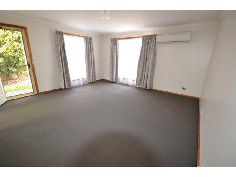 2/4 Doolan Street, Invermay TAS 7248