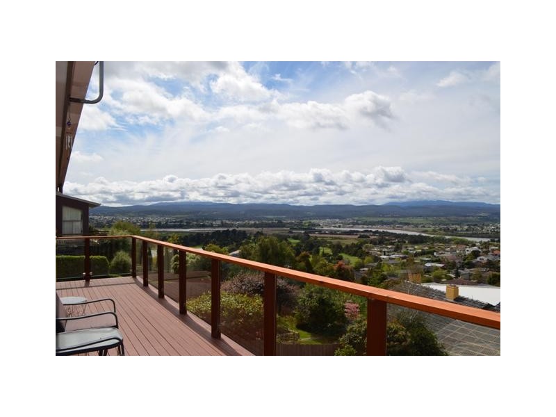 13 Balmoral Avenue, Riverside TAS 7250