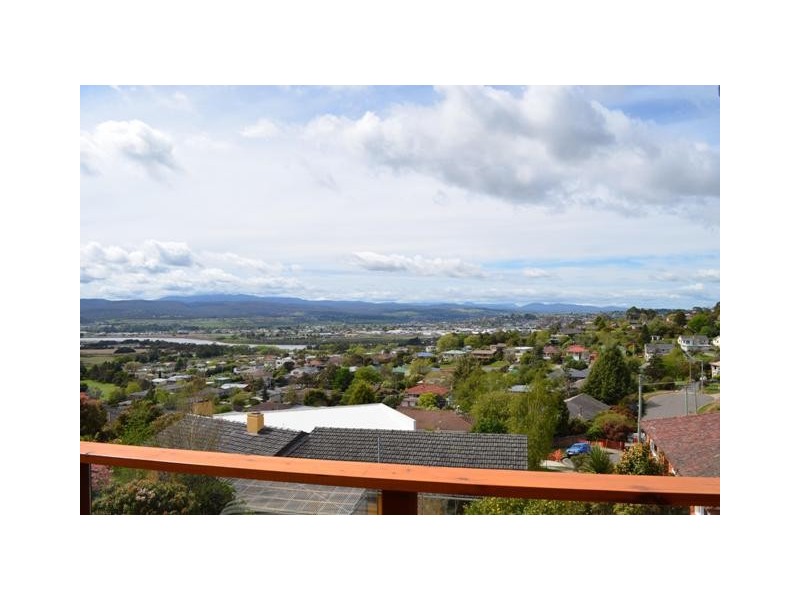 13 Balmoral Avenue, Riverside TAS 7250