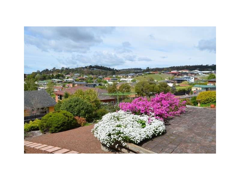 13 Balmoral Avenue, Riverside TAS 7250