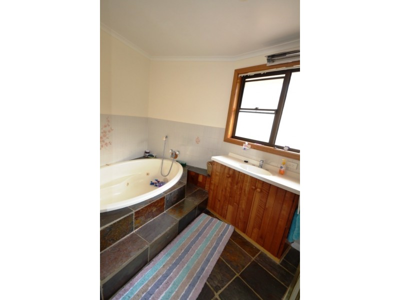 6 Marlou Court, Riverside TAS 7250