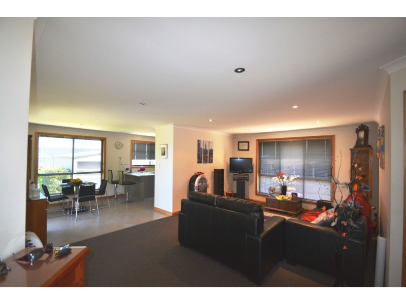 169 Alanvale Road, Newnham TAS 7248