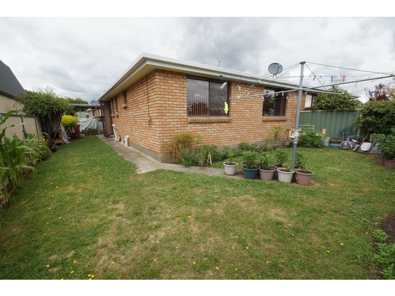 4/22 Haig Street, Mowbray TAS 7248