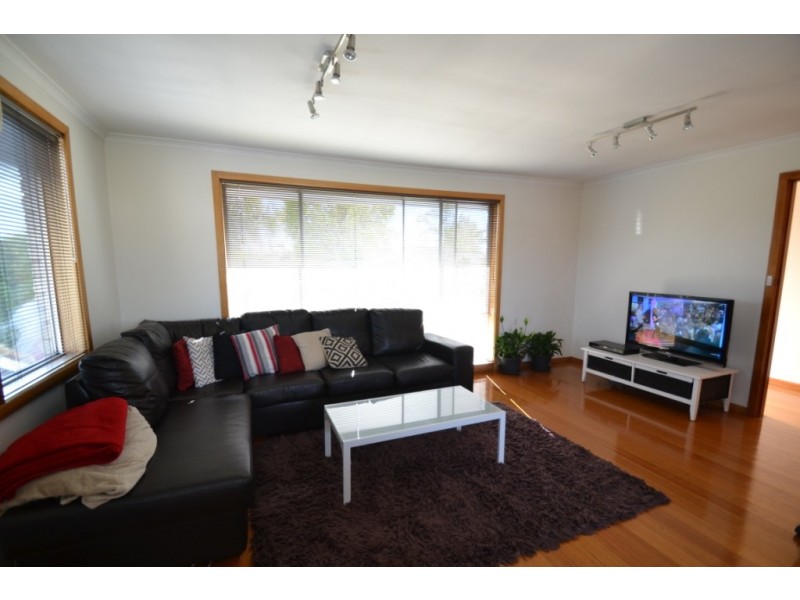 3 Rowland Crescent, Summerhill TAS 7250