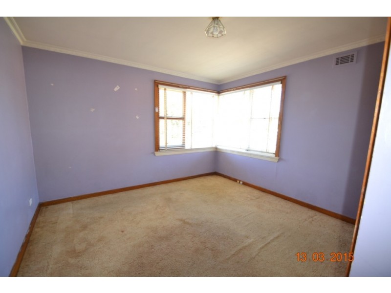 12 Chestnut Road, Youngtown TAS 7249