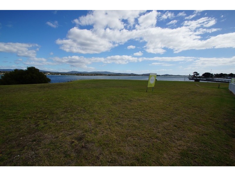 Lot 2 – 8 Ferry Boulevard, George Town TAS 7253