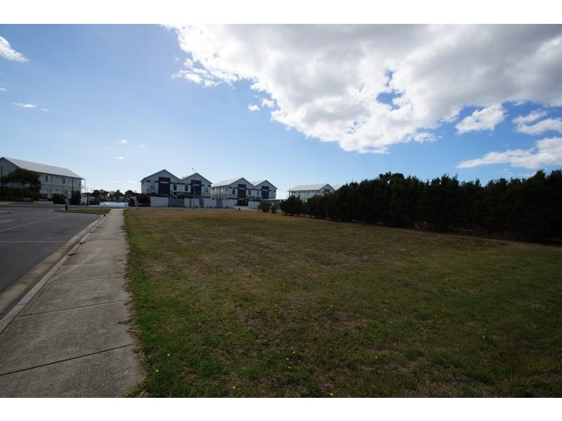 2 Adelaide Street, George Town TAS 7253