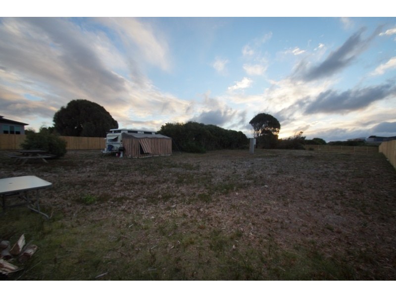 6 Ninth Island Cres, Lulworth TAS 7252