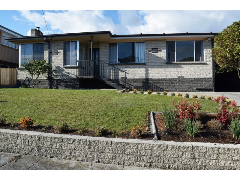 10 Stephen Street, Newnham TAS 7248