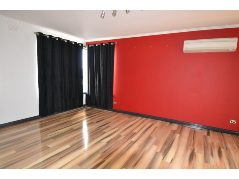 10 Stephen Street, Newnham TAS 7248