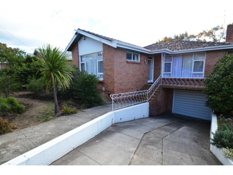 9 Longwood Avenue, Newstead TAS 7250