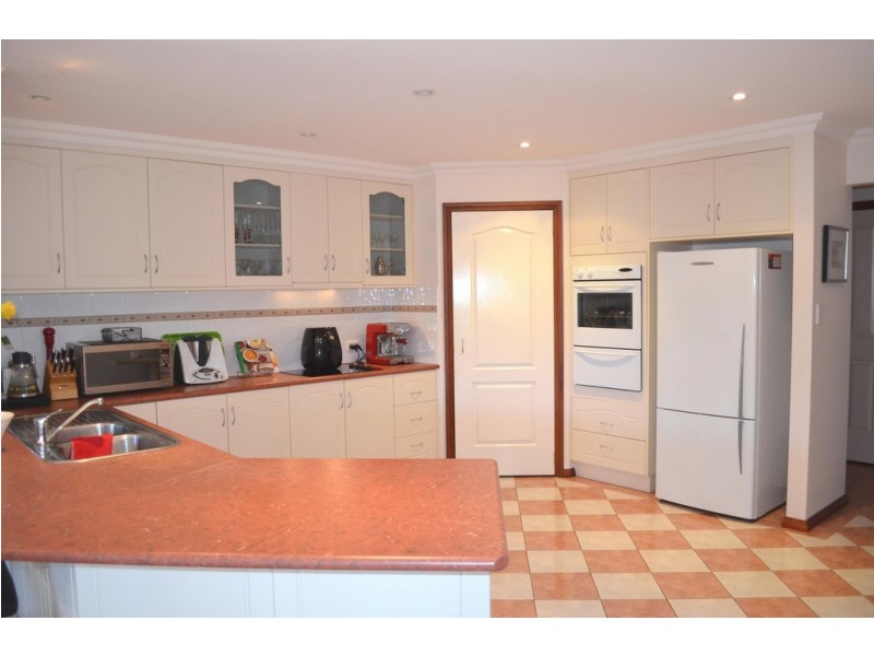 9 Landsborough Avenue, Newstead TAS 7250