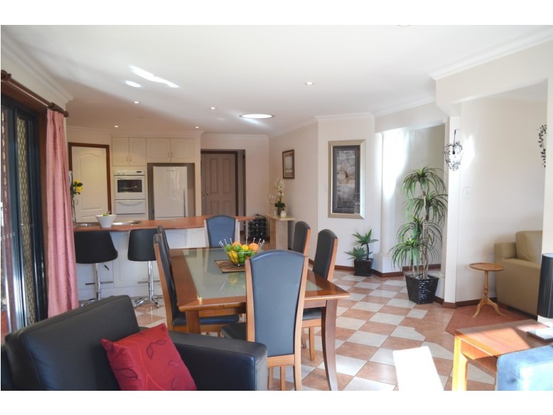 9 Landsborough Avenue, Newstead TAS 7250