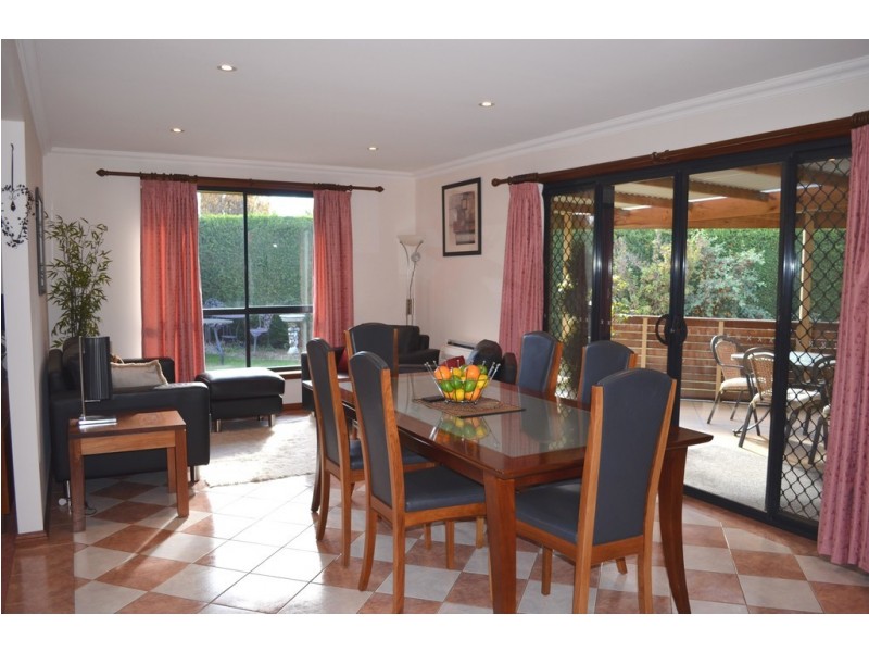 9 Landsborough Avenue, Newstead TAS 7250