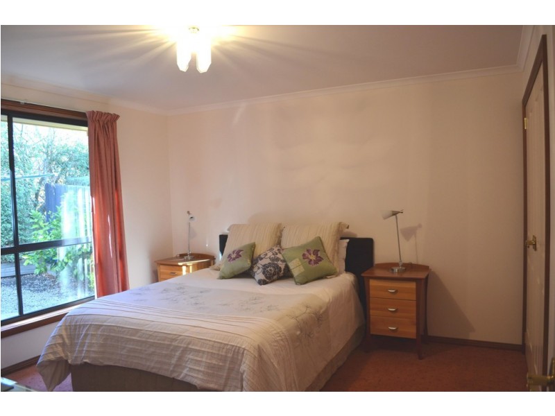 9 Landsborough Avenue, Newstead TAS 7250