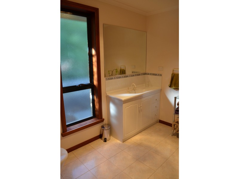 9 Landsborough Avenue, Newstead TAS 7250