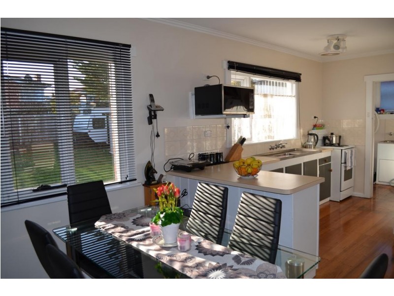 13 Crestview Court, Newnham TAS 7248