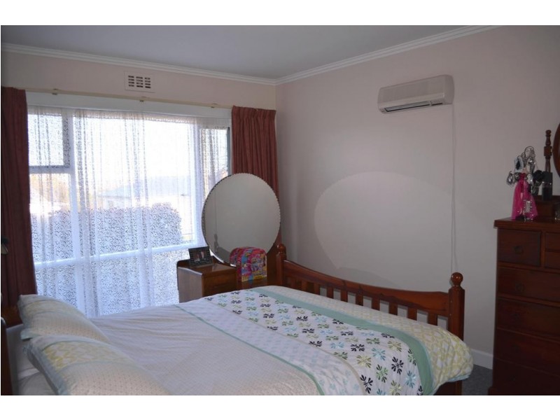 13 Crestview Court, Newnham TAS 7248