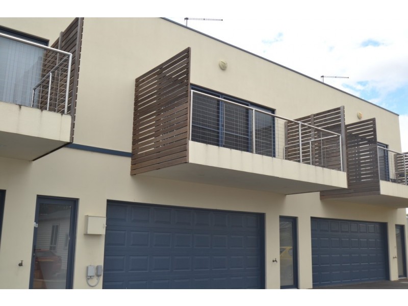 3/8a Queen Street, Invermay TAS 7248