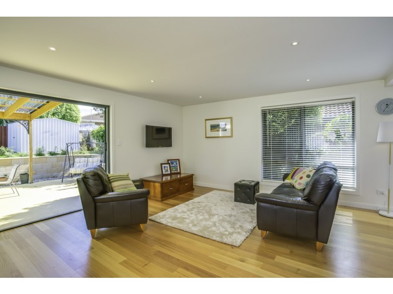 10 Benwerrin Crescent, Norwood TAS 7250