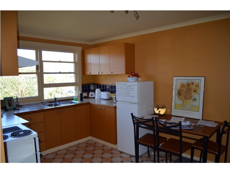 2/276 Invermay Road, Mowbray TAS 7248