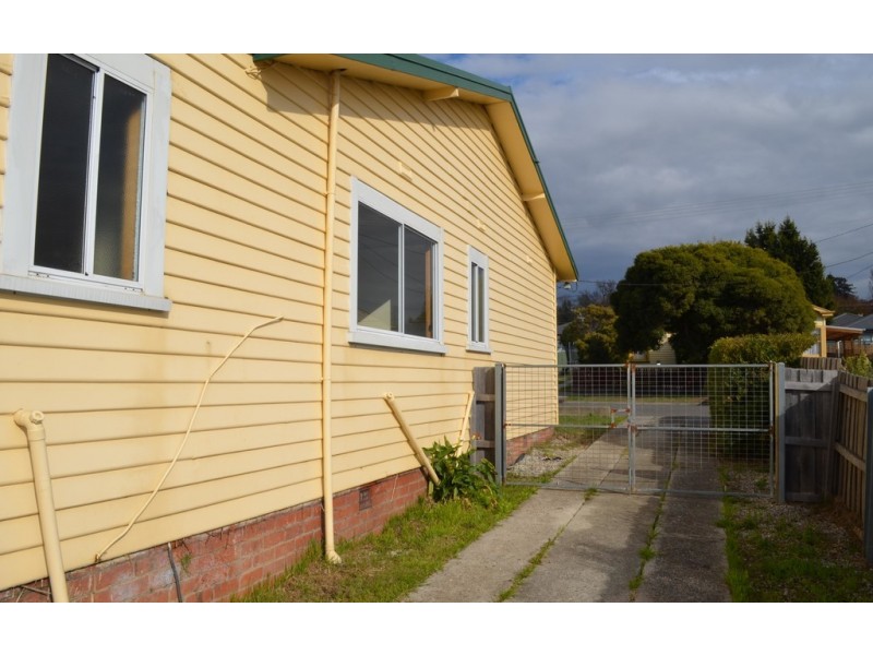 22 Rowan Avenue, Newstead TAS 7250