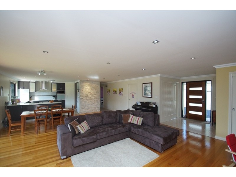 44 Sherborne Drive, Dilston TAS 7252