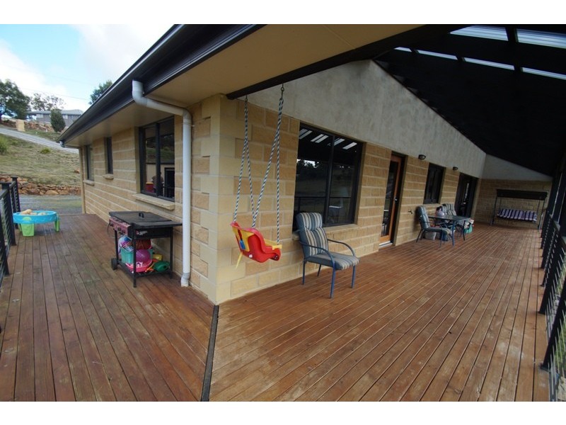 44 Sherborne Drive, Dilston TAS 7252