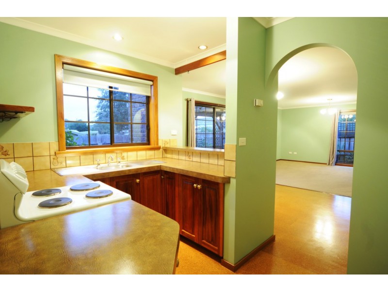 2/12 Sarah Court, Summerhill TAS 7250