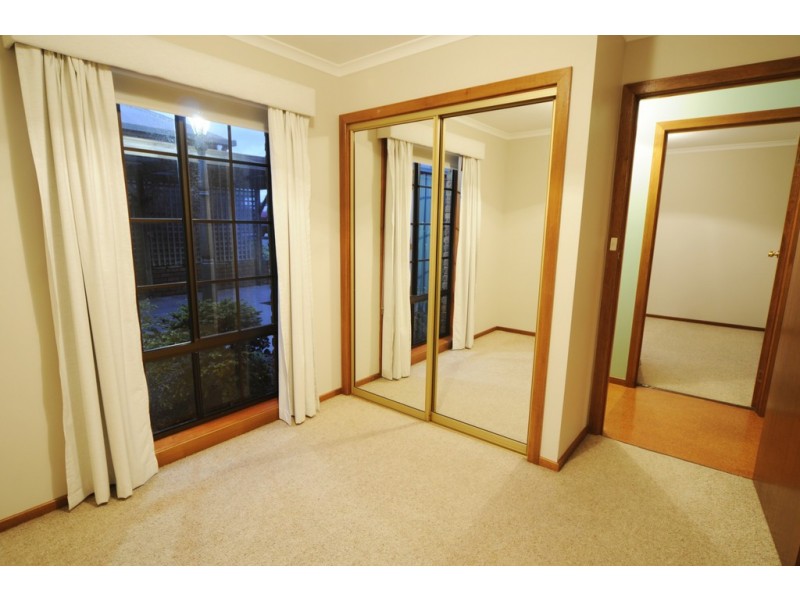 2/12 Sarah Court, Summerhill TAS 7250