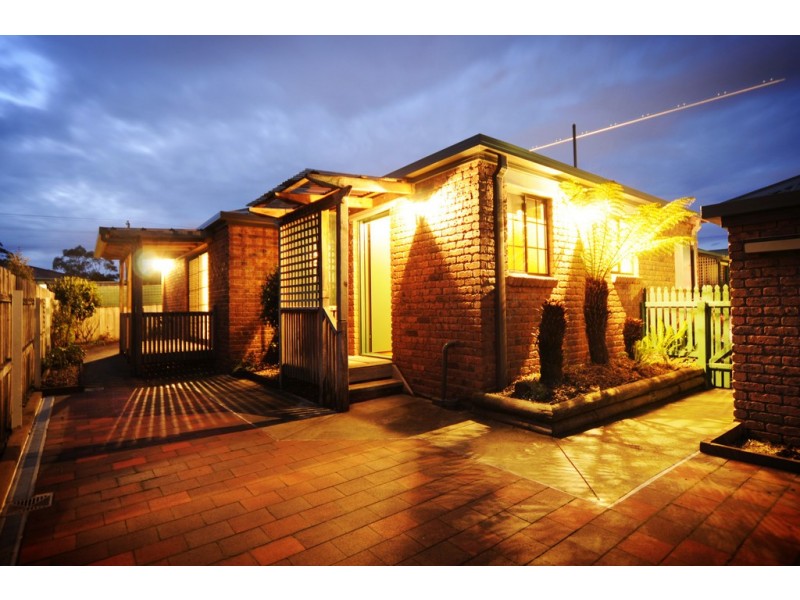 2/12 Sarah Court, Summerhill TAS 7250