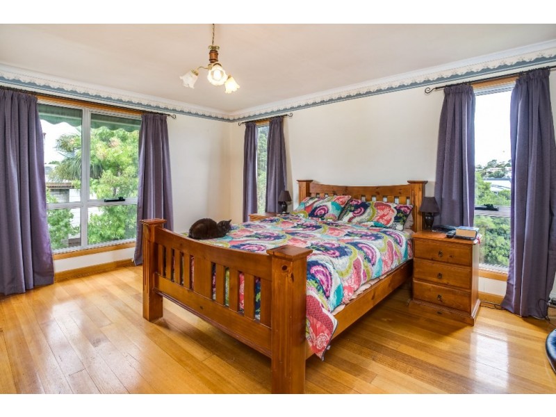 10 Albert Street, Youngtown TAS 7249