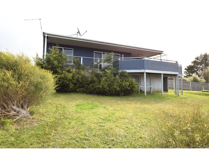 9 Barnett Crescent, Bridport TAS 7262