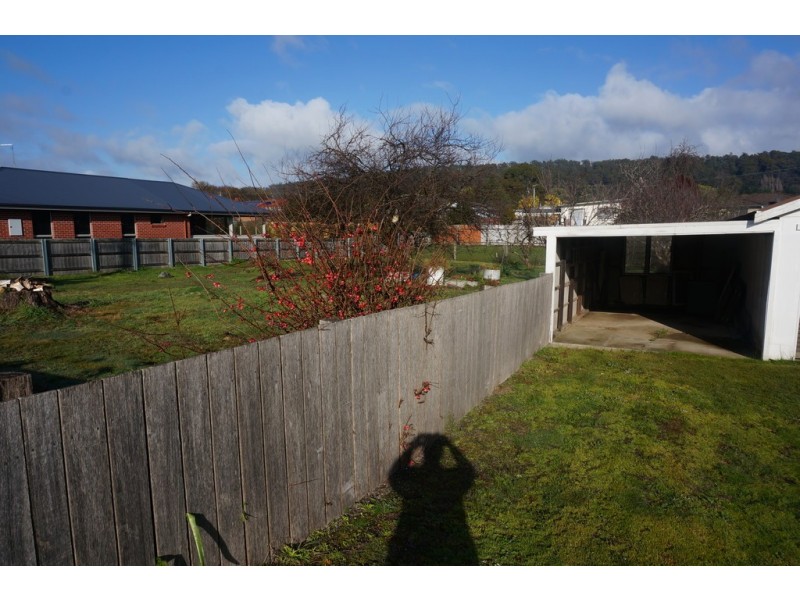 9 Archer Street, Beaconsfield TAS 7270