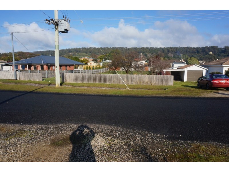 9 Archer Street, Beaconsfield TAS 7270