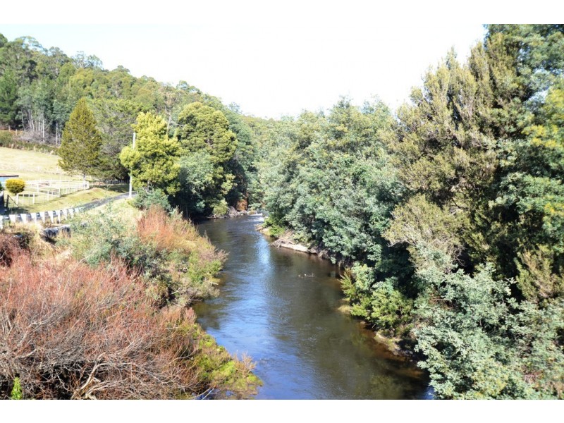 9 Frederick Street, Branxholm TAS 7261