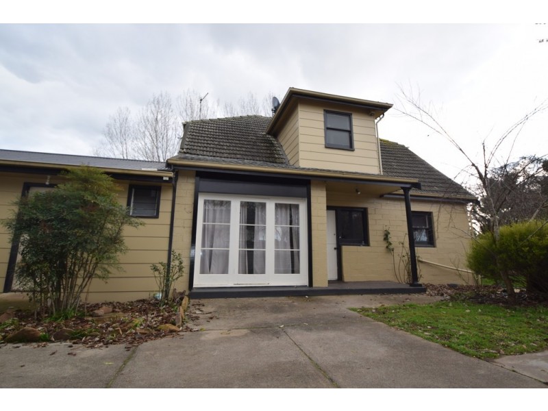 10 Quamby Street, Westbury TAS 7303