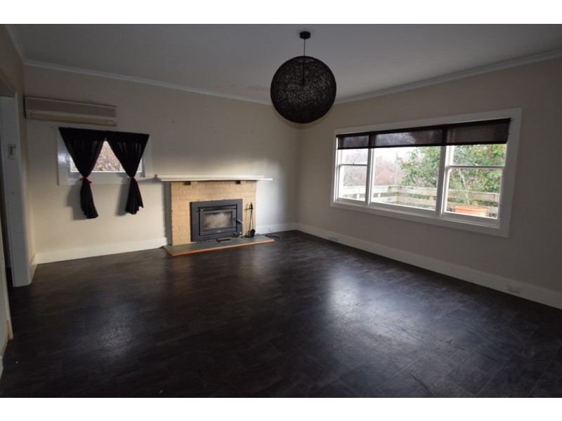 10 Quamby Street, Westbury TAS 7303