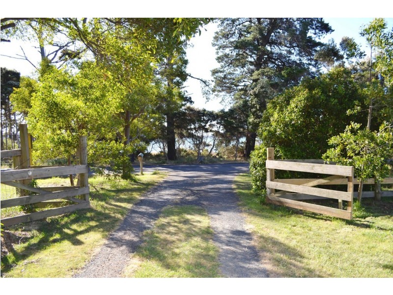 904 Windermere Road, Swan Bay TAS 7252