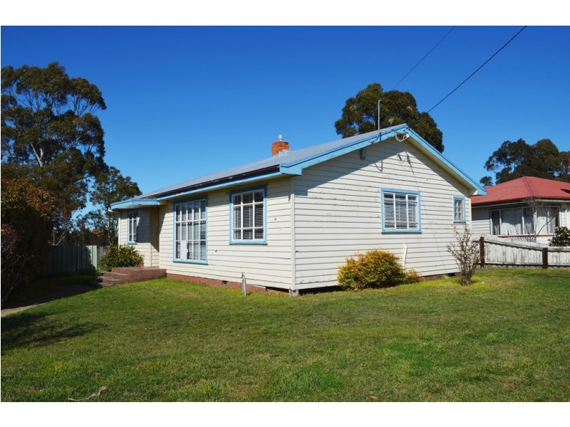 14 Hogarth Street, Waverley TAS 7250