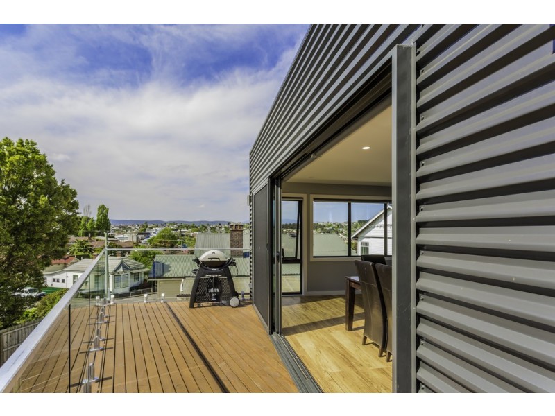 1/33a Connaught Crescent, West Launceston TAS 7250