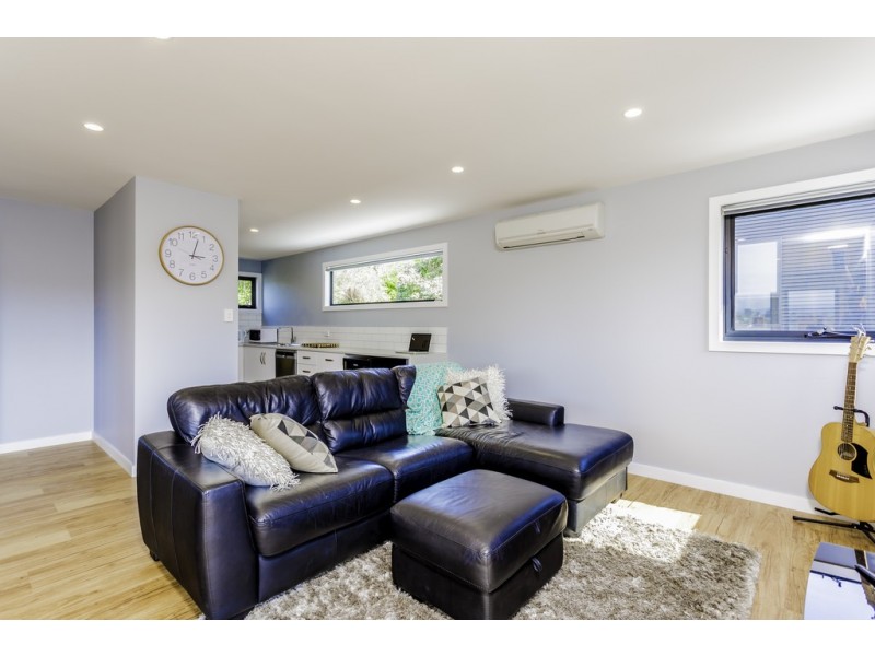 1/33a Connaught Crescent, West Launceston TAS 7250