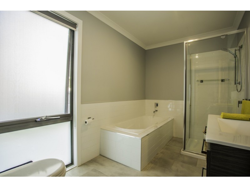 1/33a Connaught Crescent, West Launceston TAS 7250