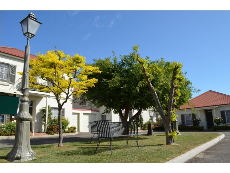3 St John Square, Launceston TAS 7250