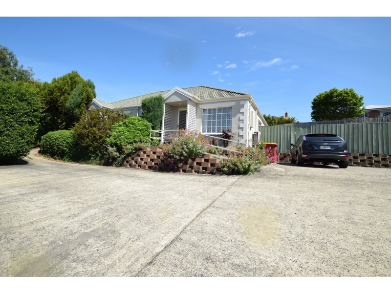 4/13-17 Parklands Parade, Newnham TAS 7248