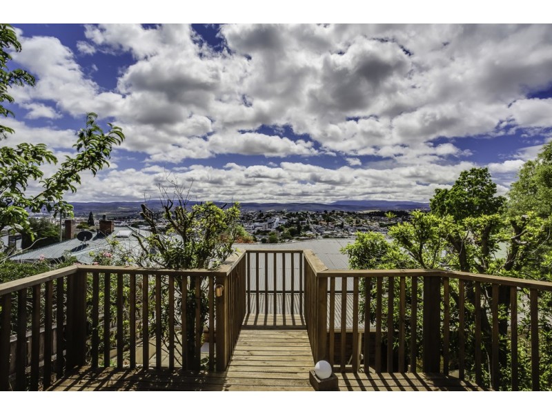 22 Neika Avenue, West Launceston TAS 7250