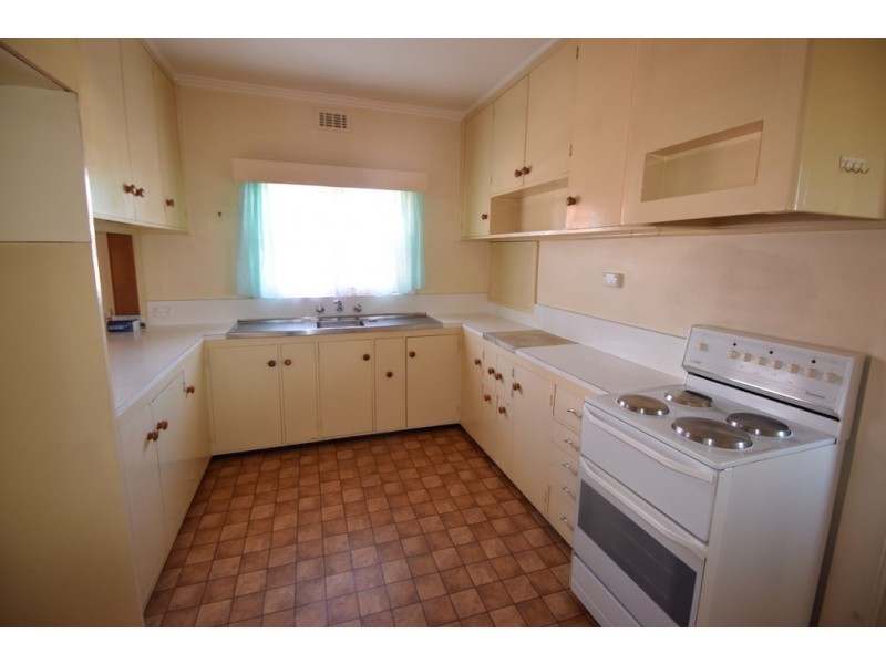 2 Tompsons Lane, Newnham TAS 7248