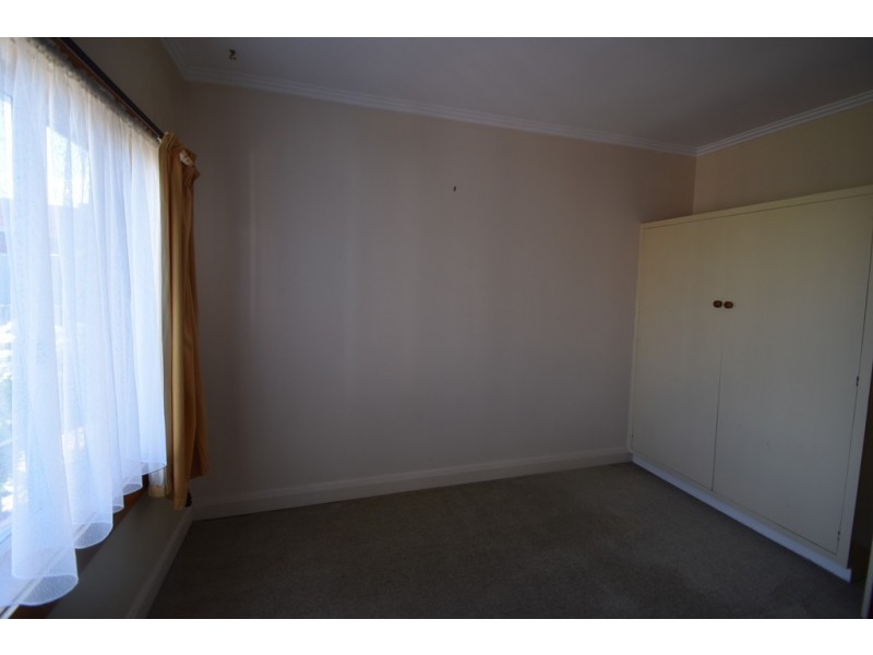 2 Tompsons Lane, Newnham TAS 7248
